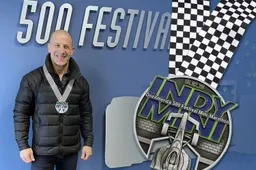 Video: Indy legend Tony Kanaan sim racing in lockdown