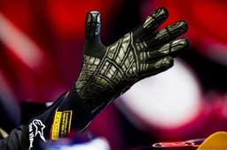 FIA to introduce space-age race gloves for F1 drivers