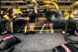 Renault announces 2019 season launch date
