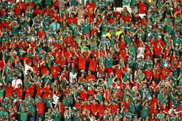 Back to the future for F1's new era Mexican wave