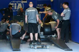 Teams survive FIA fuel flow clampdown