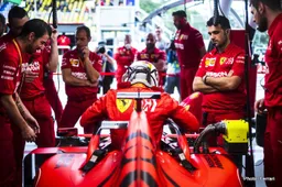 Vettel: The best way to handle it is to ignore it
