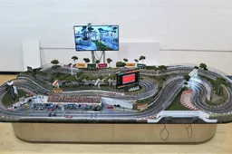 Slot Mods a big hit in the F1 Paddock Club