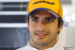 Seidl: We want to help Sainz beat Gasly in F1 title race