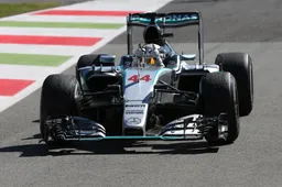 Hamilton on fast track to Formula 1 triple crown