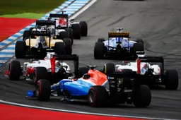 Battle to avoid F1 wooden spoon intensifies