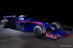 Photos: Toro Rosso first to reveal 2019 Formula 1 car 