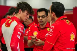 Ferrari rookie Bearman begins Formula 1 in record-breaking style