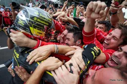 Turrini: Winners [Ferrari] celebrate and the loser [McLaren] explains