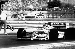Flashback: First F1 race behind the Iron Curtain delivers a thriller