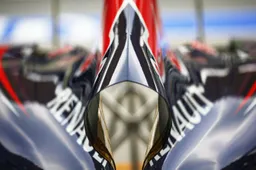 Inside Line: Red Bull big winners in McLaren saga