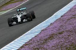 Rosberg happy but wary of Ferrari resurgence