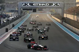 Ecclestone calms fears of December race in 2016