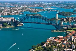Sydney aims to take F1 away from Melbourne