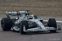 Alfa Romeo C42 first pictures of wet shakedown