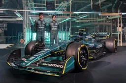Aston Martin Aramco Cognizant F1 team reveals AMR22