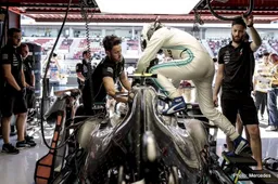 Barcelona FP2: Bottas edges Hamilton as Ferrari fade