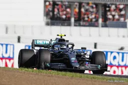 Japanese Grand Prix: Mercedes Champs, Ferrari Chumps