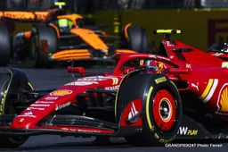 Australian GP: Super Sainz leads Ferrari 1-2, Verstappen breakdown