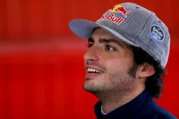 Sainz: Under the radar and starting from zero