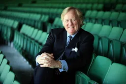 Australian GP boss Walker survives cancer