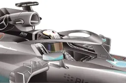 Formula 1 drivers call for better cockpit protection