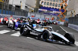 Rome ePrix: Vandoorne bounces back for Mercedes