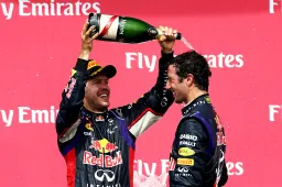 Ricciardo: Even if Seb retires this year I will stay with Renault
