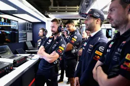 Ricciardo: They need to give us more wet weather tyres