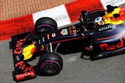 Mercedes stunned by Ricciardo's pace in Monaco