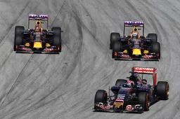 Renault: One lap behind the leaders isn’t where we need to be