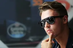 Kvyat: I don't pay attention to any comments