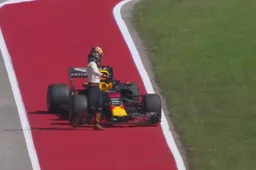 Horner: Daniel put his fist through the wall