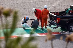 McLaren's season gets off to a wobbly start