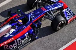 Barcelona Morning 4: Albon tops as Mercedes crank it up
