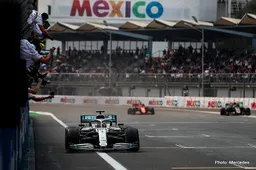 #TheXtraLap: Hamilton wins in Mexico but no title yet