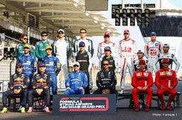Reader Rights: Lewis should refuse to race in 2022 unless...