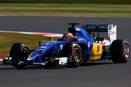 Sauber drivers report from day one at Silverstone