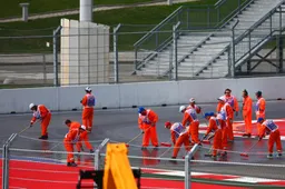 Sochi FP1: Hulkenberg fastest after diesel spill delay