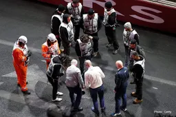Why did the Las Vegas GP drain cover fail?