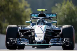 Drivers give F1 halo device a cautious thumbs-up