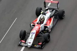 Schumacher sets the pace in Macau F3 before qualifying