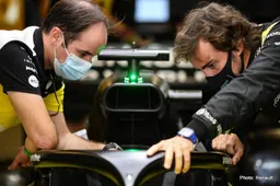 Alonso: In 2021 Mercedes and Hamilton will win again