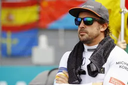 Alonso: Red Bull winning puts pressure on McLaren
