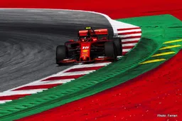 Austria FP2: Leclerc tops, Max and Bottas crash, Seb close call