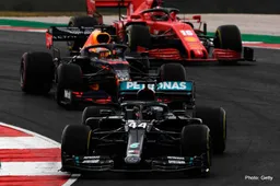 Wolff: Ferrari made mistakes, Red Bull threw punches