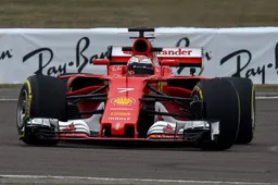 Photos: New Ferrari SF70H on track