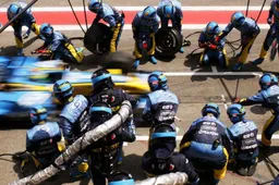 F1 champions back return to refuelling
