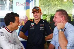 Verstappen: Over dinner I told De Vries to call Marko