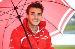Jules departs